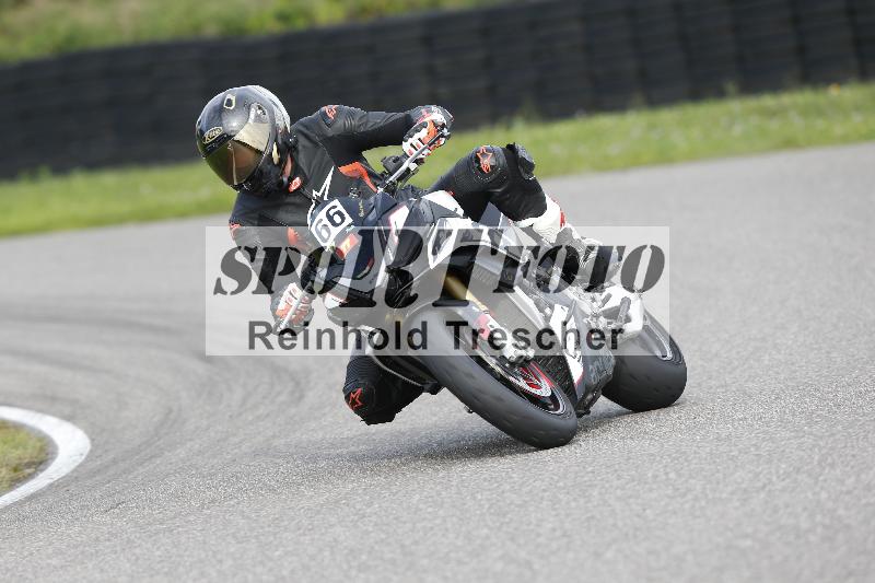 /53 16.09.2025 Track Day Domi Aegerter ADR/Gruppe rot/66